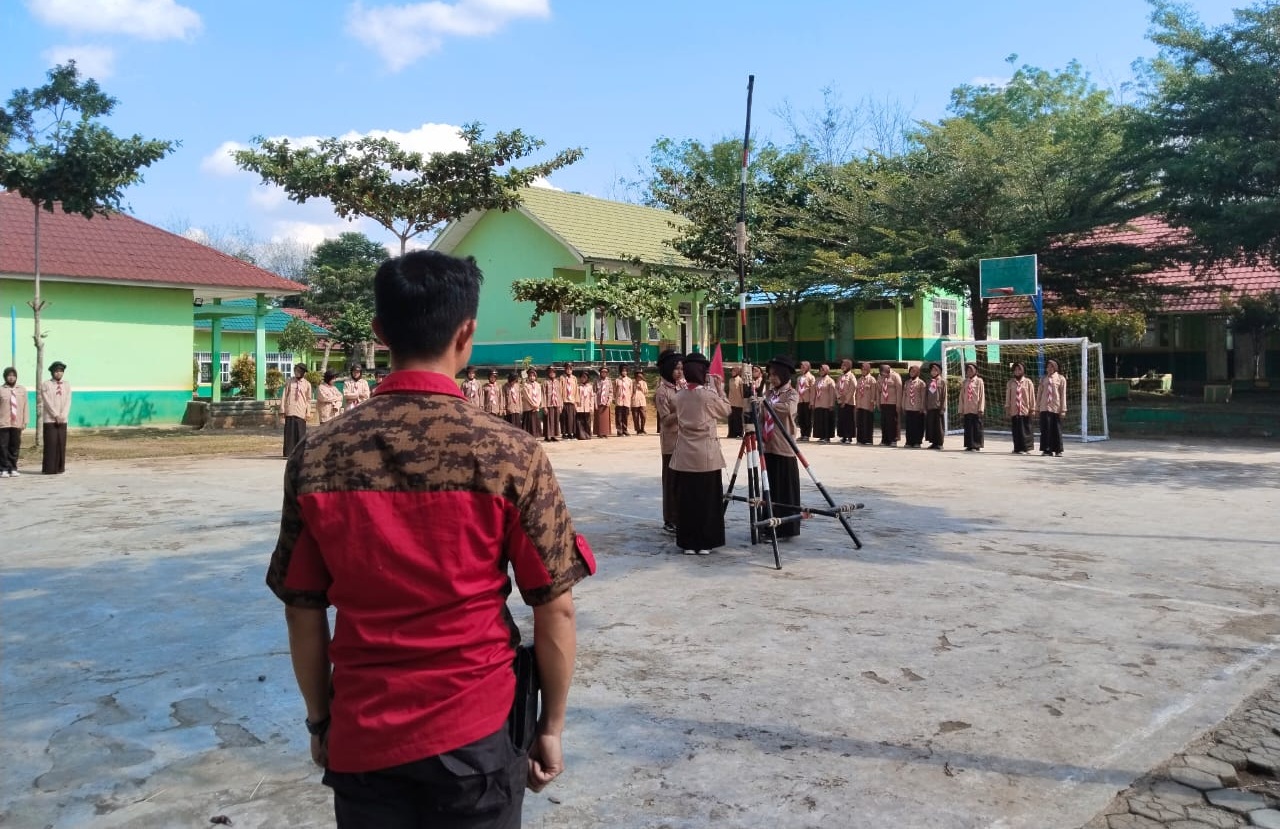 MTsN 1 Way Kanan Gelar Latihan Pramuka, Fokus pada Pengisian SKU dan SKK