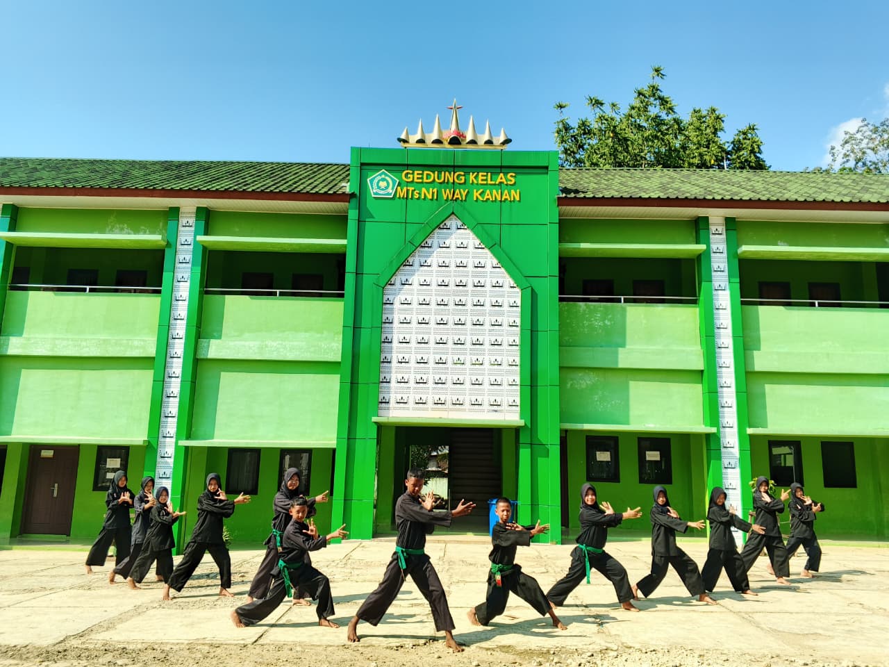EKSTRAKURIKULER PENCAK SILAT PAGAR NUSA